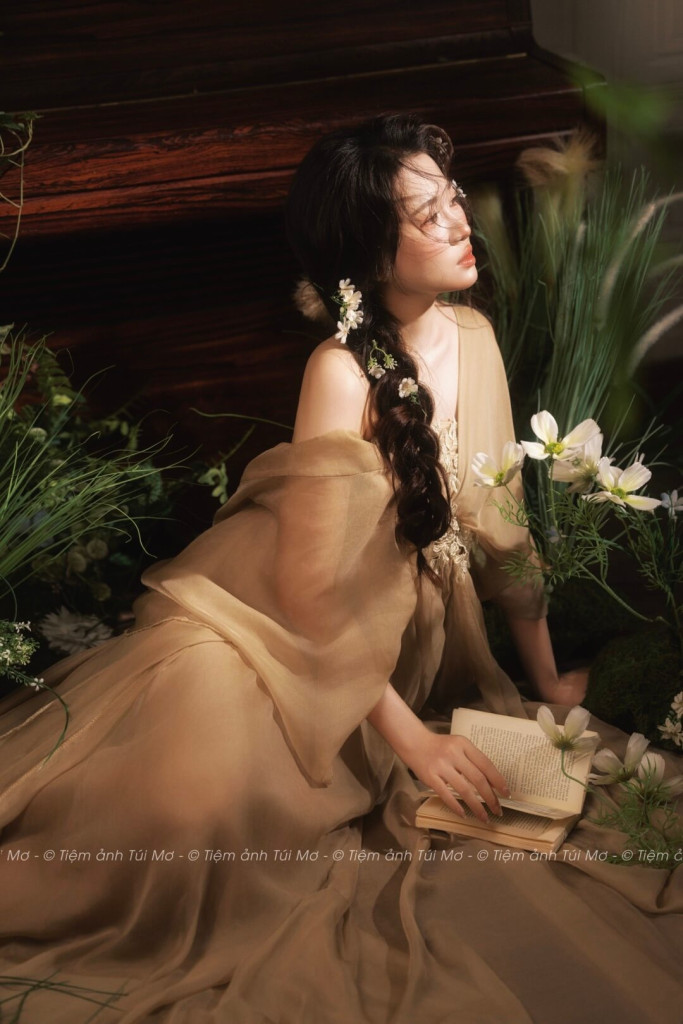FOREST MUSE 12