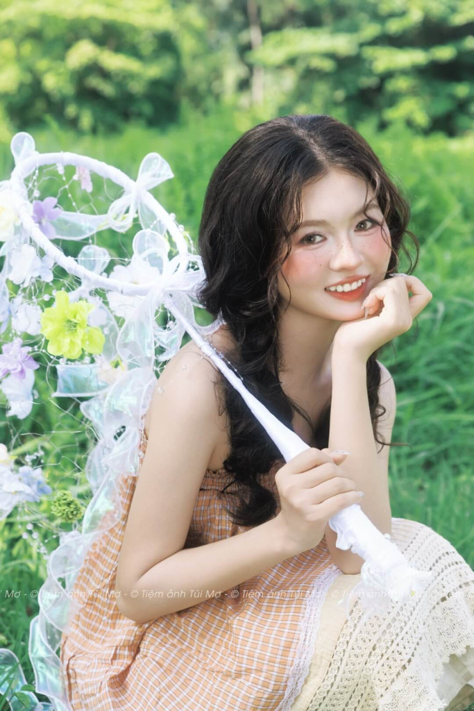 MƠ HOANG 17