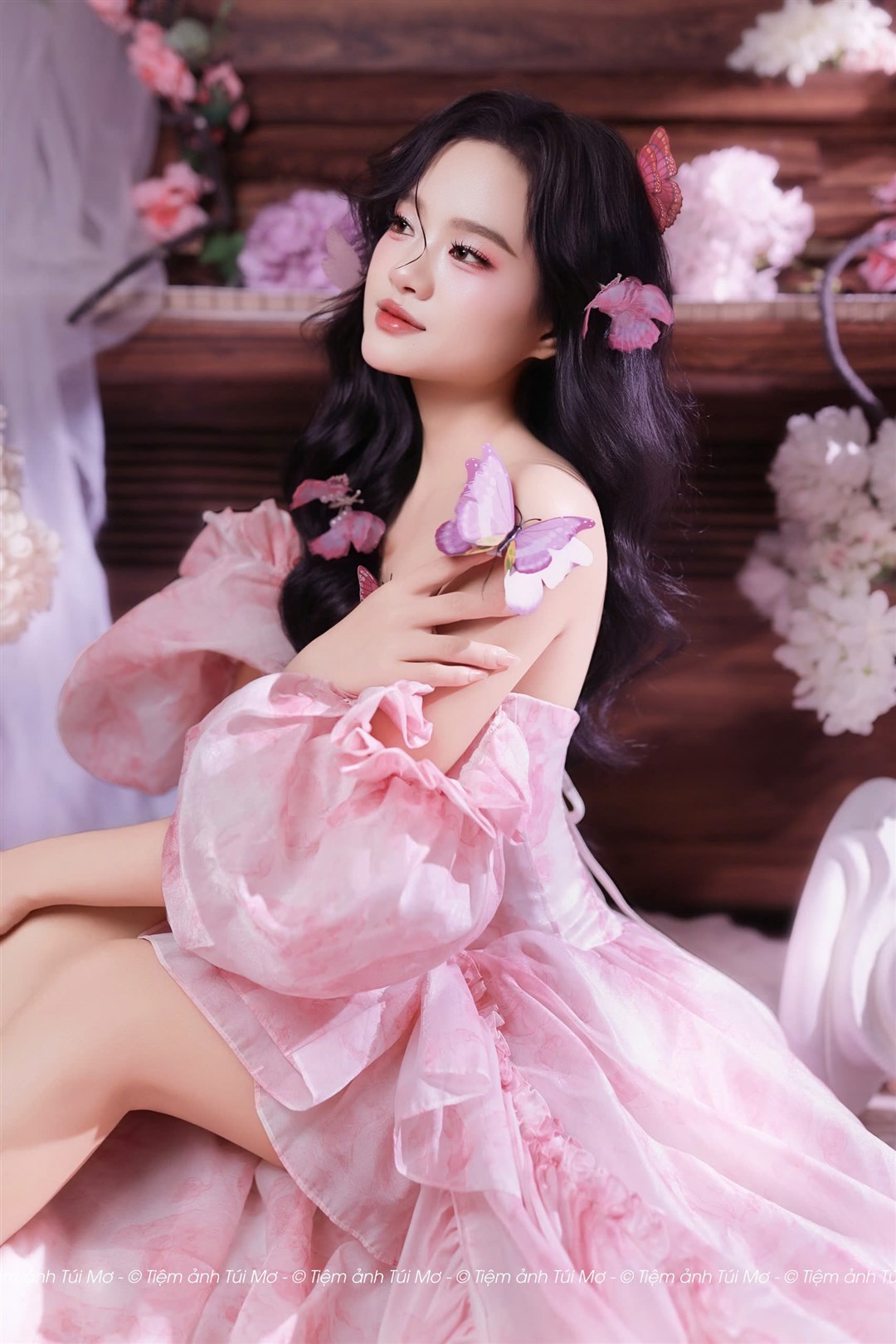 HỒNG THƠ 6