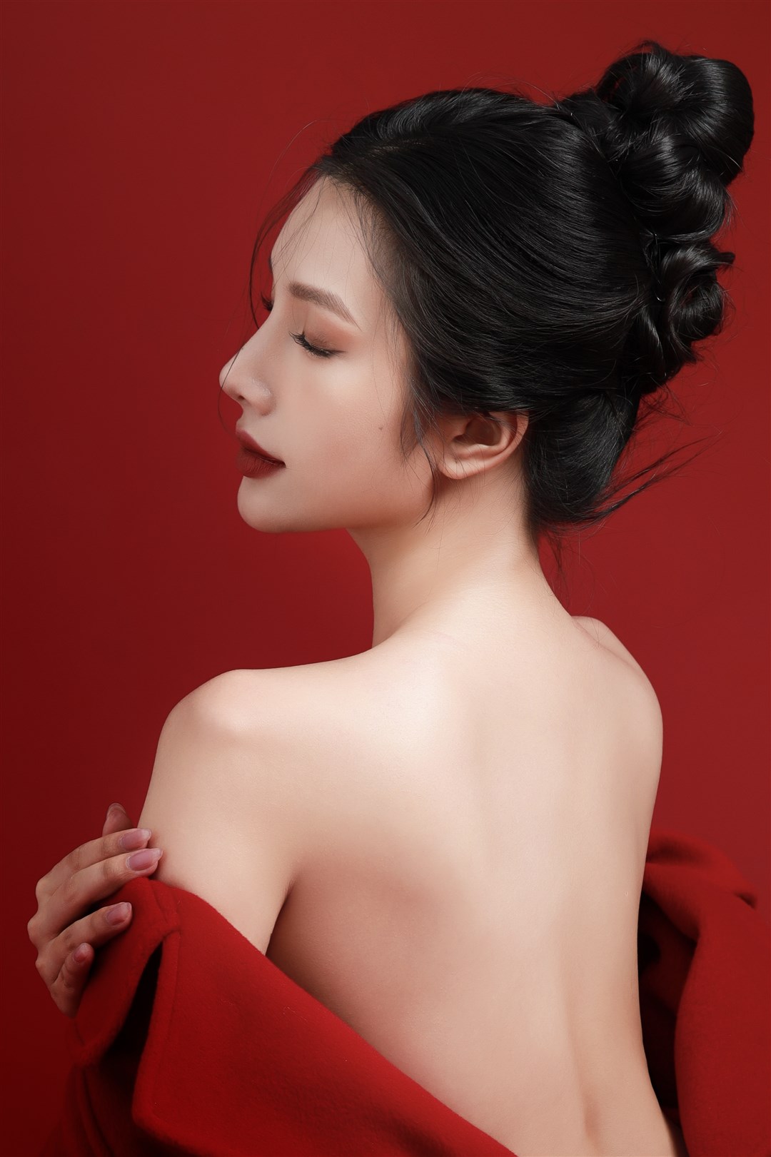 VANG ĐỎ 9